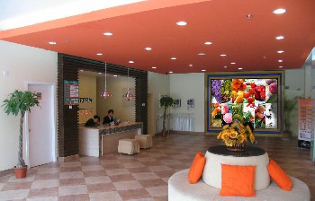 供應(yīng)戶內(nèi)P7.62全彩LED顯示屏
